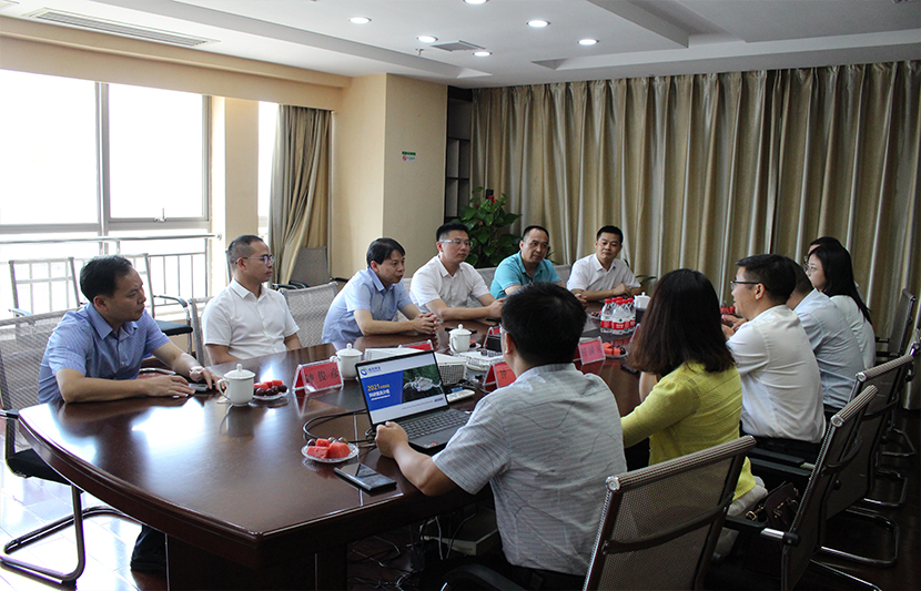 歡迎江西省工業(yè)合作協(xié)會(huì)黨支部書(shū)記、副會(huì)長(zhǎng)袁輝斌一行蒞臨挺進(jìn)環(huán)保調(diào)研