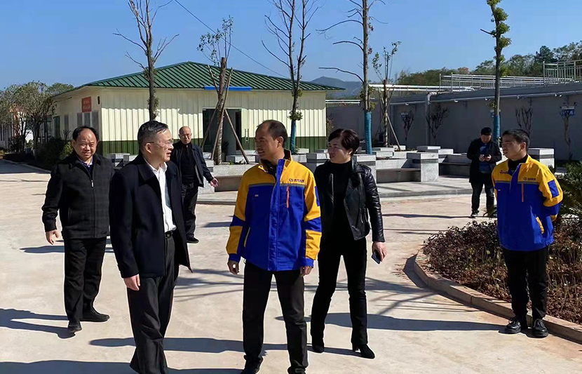 江西省生態(tài)環(huán)境廳黨組成員、副廳長龍剛一行蒞臨挺進(jìn)環(huán)保和樂新村污水處理站視察調(diào)研