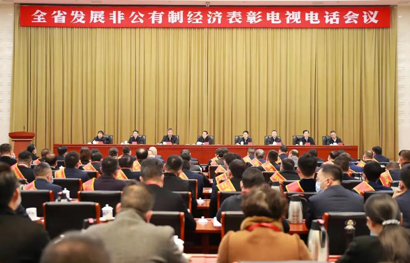 熱烈祝賀我司總經(jīng)理任國慶榮獲“江西省優(yōu)秀創(chuàng)業(yè)者”稱號(hào)